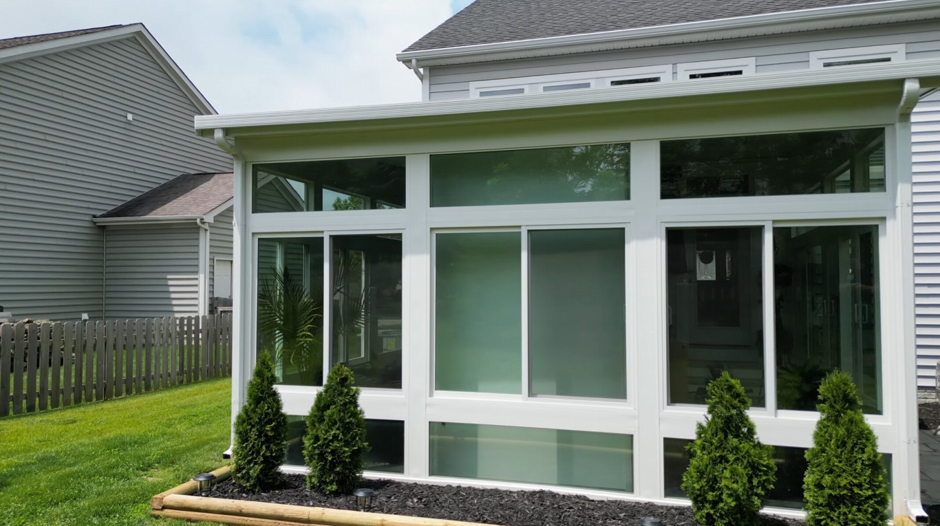 Custom sunroom design and installation in Cedar Park, TX